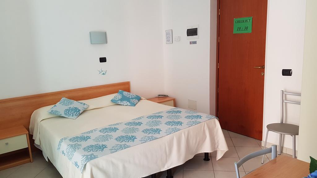Stella Marina Hotel 3*